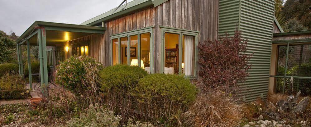 Whakaipo Lodge Taupo Exterior foto